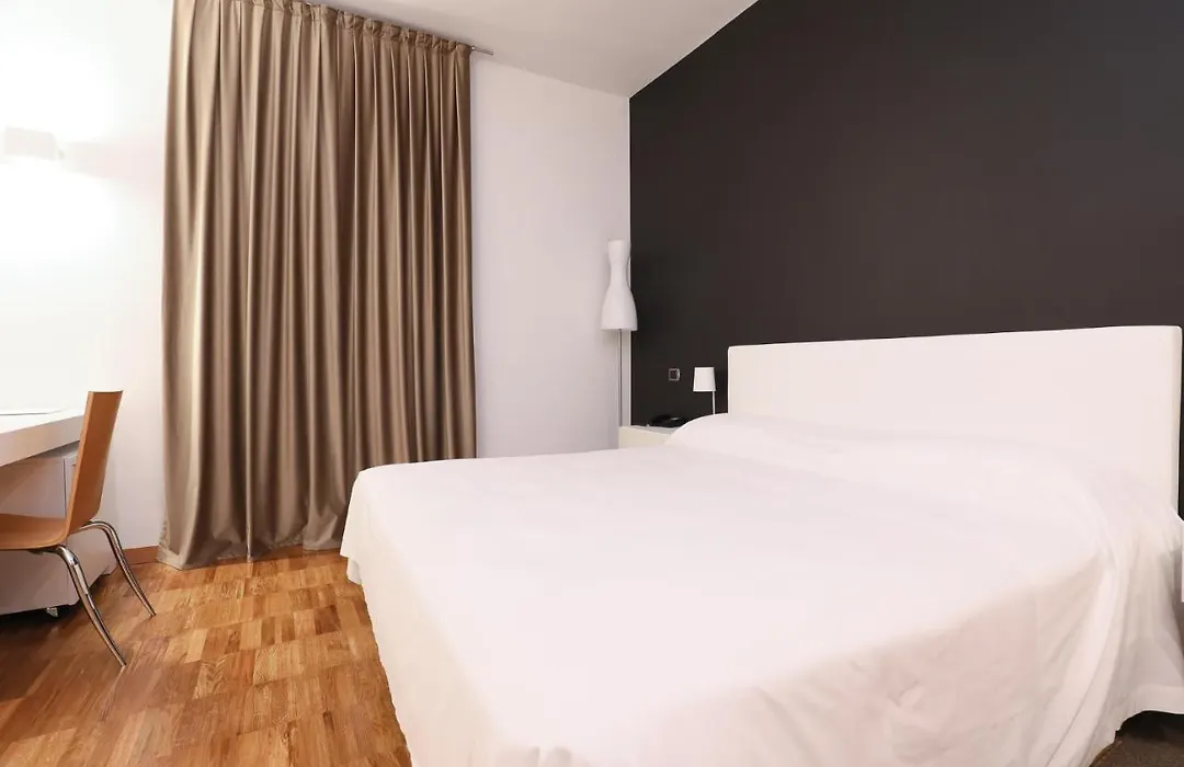 Hotel Aleramo-1